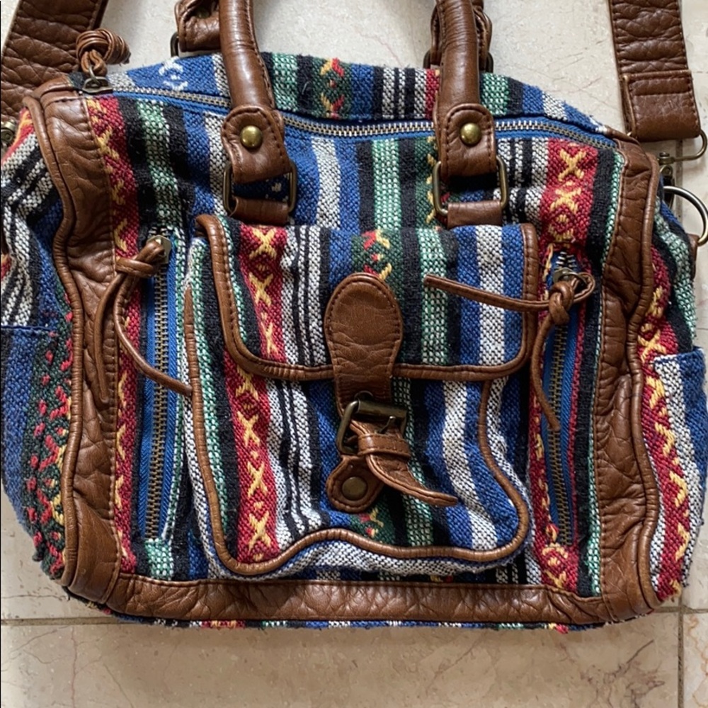 Medium size patterned bag - Picture 2 of 6